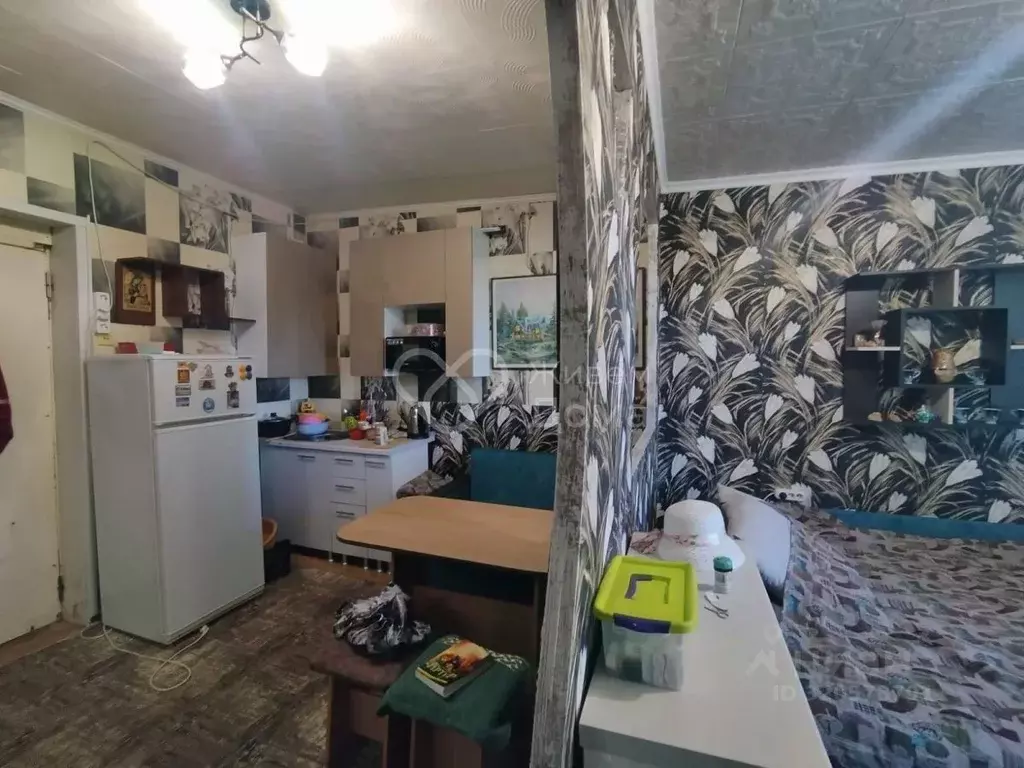 Комната Волгоградская область, Волжский ул. Свердлова, 4 (21.2 м) - Фото 1