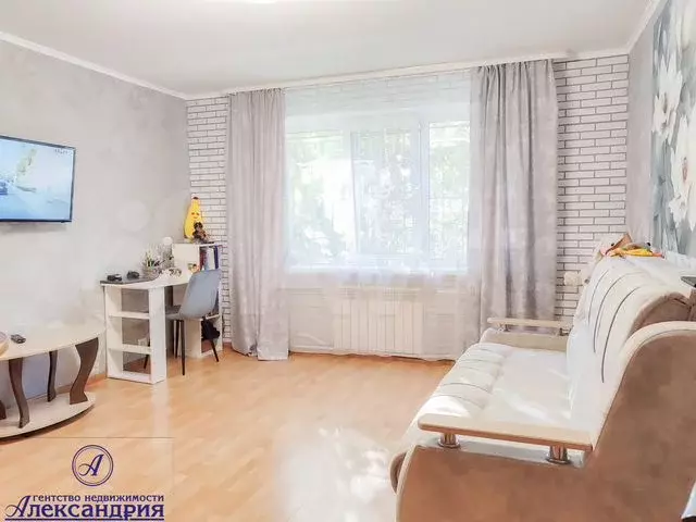 1-к. квартира, 35,3 м, 1/9 эт. - Фото 0