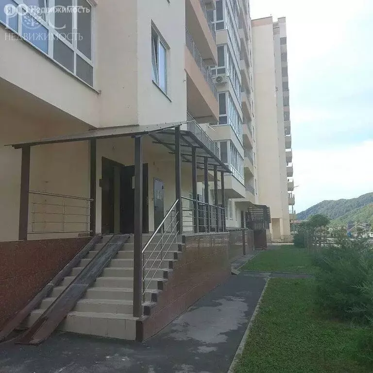 3-комнатная квартира: село Краевско-Армянское, Измайловская улица, 20А ... - Фото 1