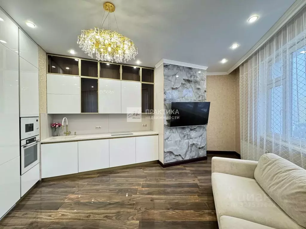 2-к кв. Московская область, Химки ул. Кудрявцева, 16 (75.0 м) - Фото 1