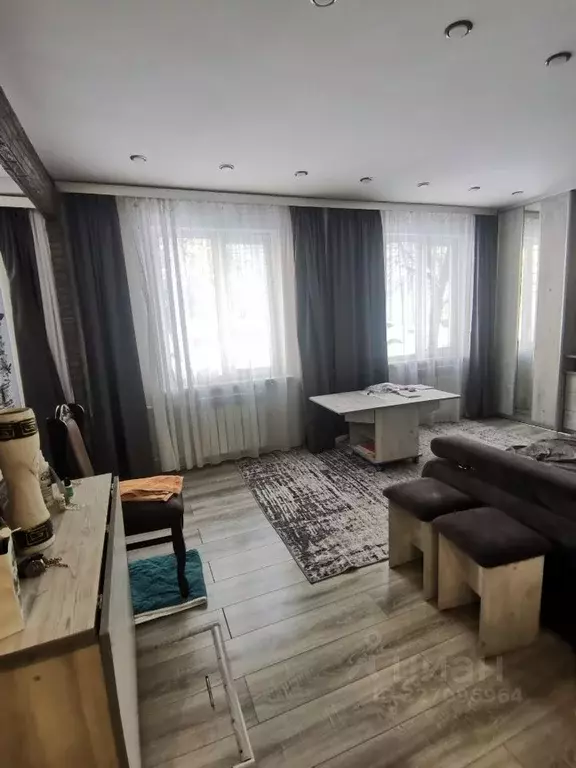 2-к кв. Омская область, Омск пос. Амурский, ул. Арсеньева, 7 (37.5 м) - Фото 1