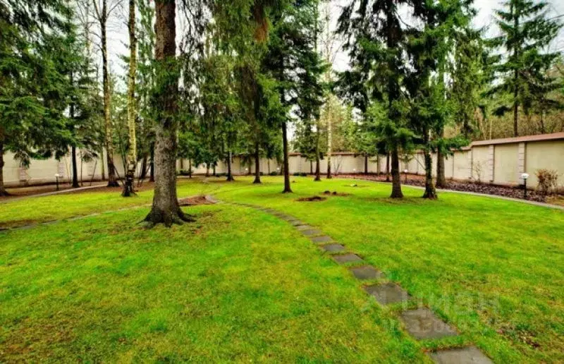 Дом в Московская область, Одинцовский городской округ, д. Новодарьино, ... - Фото 1