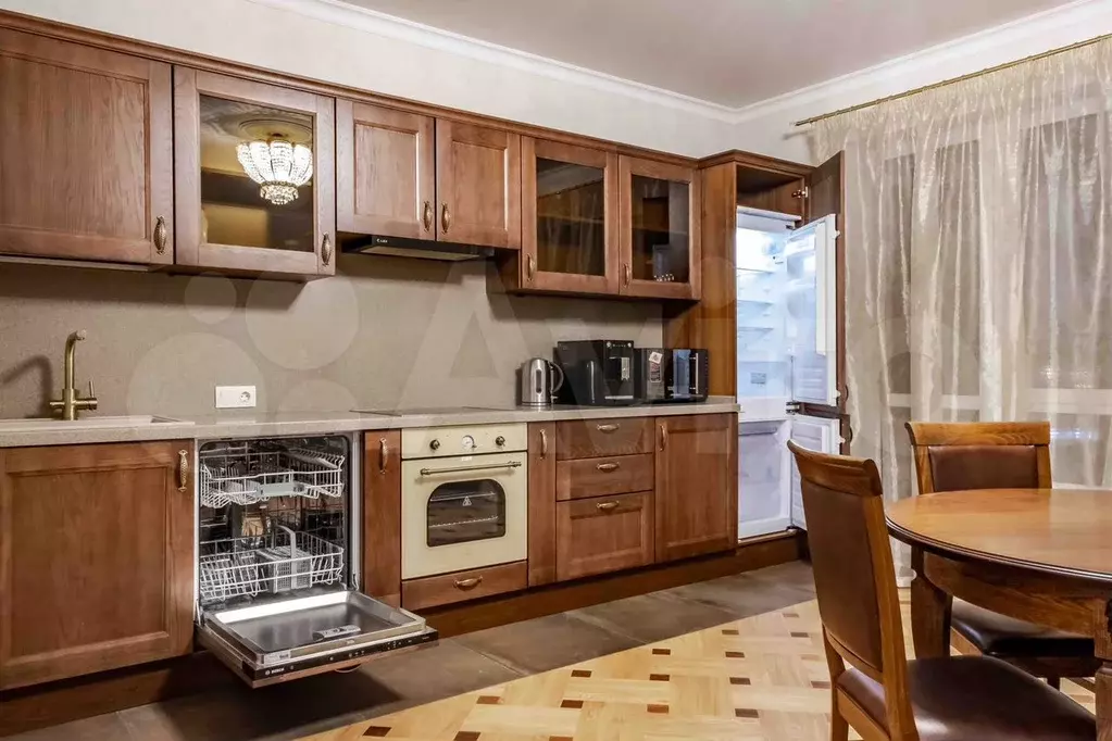 2-к. квартира, 70 м, 5/17 эт. - Фото 1