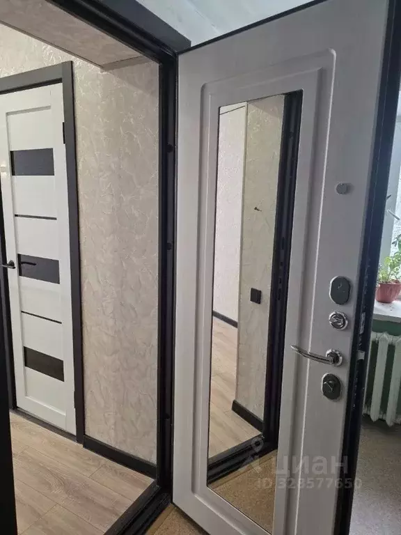 Студия Алтайский край, Барнаул ул. 40 лет Октября, 34А (16.0 м) - Фото 1