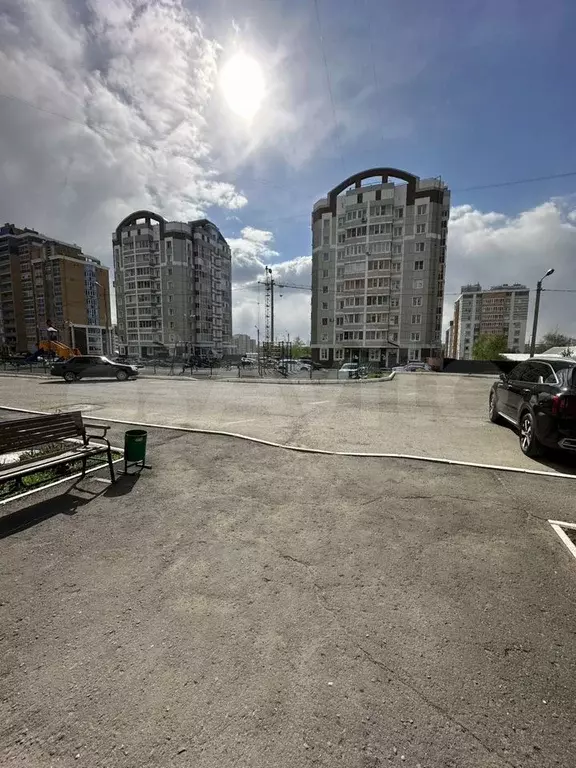 1-к. квартира, 37 м, 8/10 эт. - Фото 0