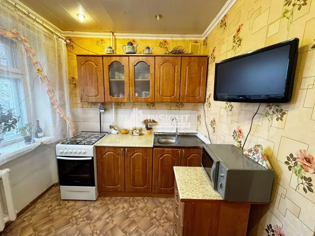 1-к. квартира, 40 м, 2/5 эт. - Фото 1