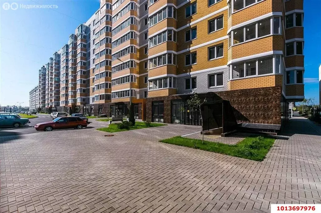 квартира-студия: краснодар, улица красных партизан, 1/4к4 (33.5 м) - Фото 1