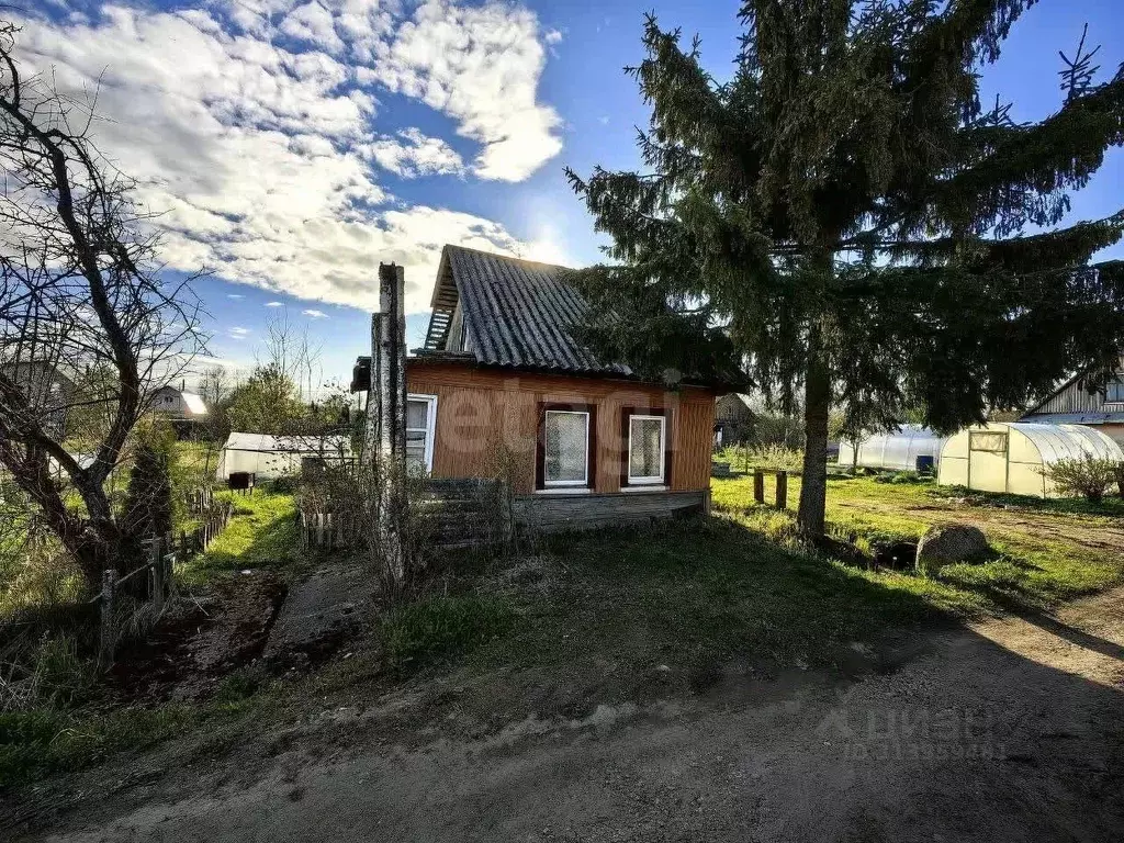 Дом в Ленинградская область, Волхов Строитель-2 СНТ, 341 (30 м) - Фото 0