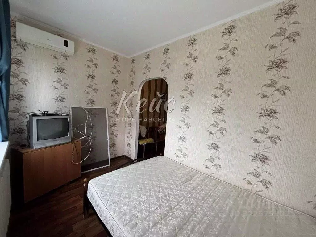 1-к кв. Крым, Феодосия ул. Челнокова, 108 (37.3 м) - Фото 2