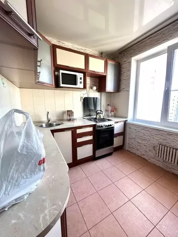 2-к кв. Татарстан, Казань ул. Юлиуса Фучика, 121 (60.0 м) - Фото 2