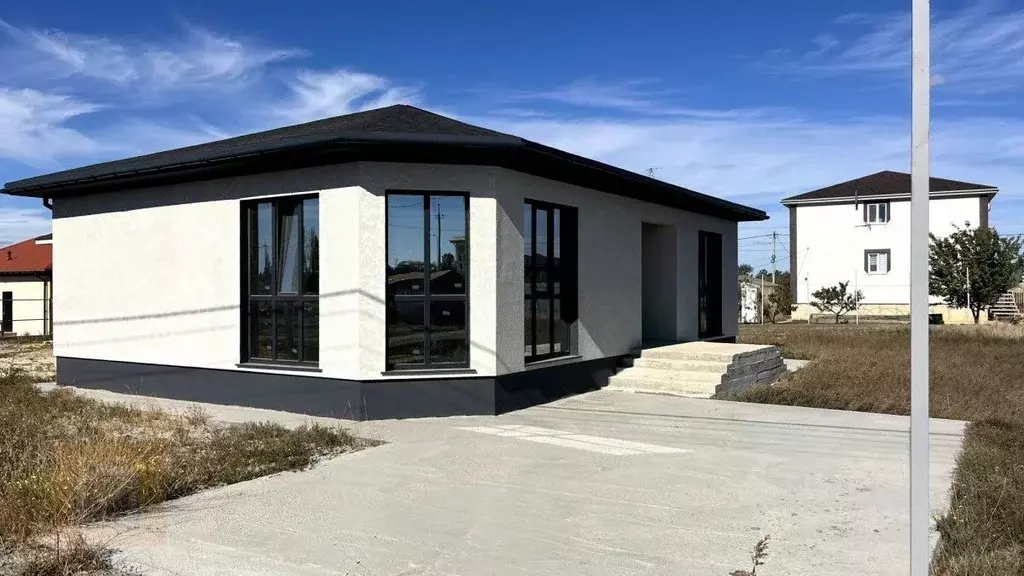 Дом в Крым, Саки ул. Нури Халилова, 60 (120 м) - Фото 1