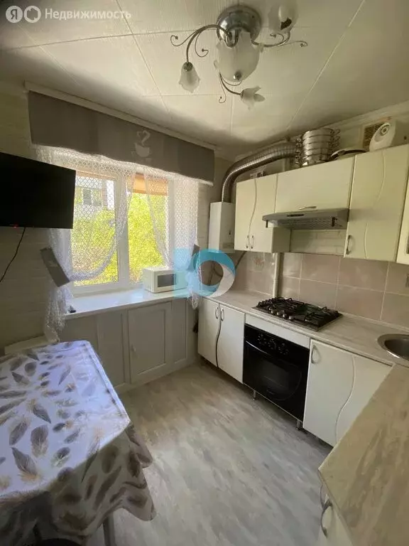 3-комнатная квартира: Октябрьский, Северная улица, 24 (55 м) - Фото 1