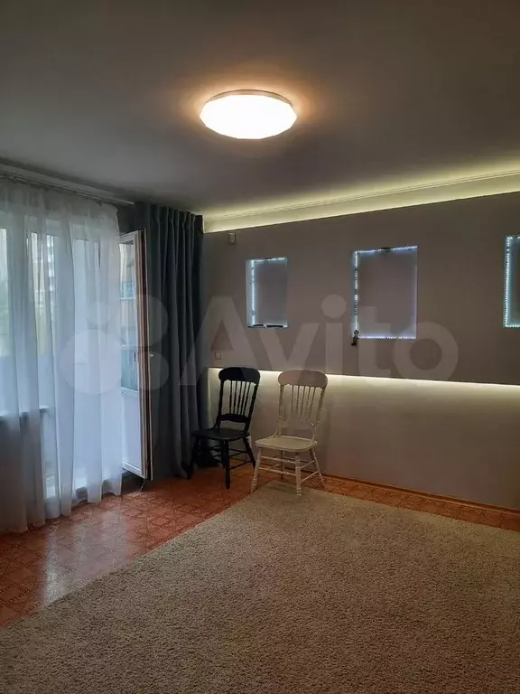 3-к. квартира, 60 м, 3/10 эт. - Фото 0