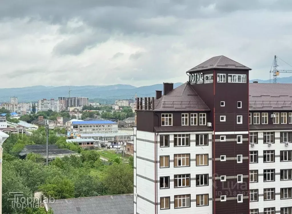 2-к кв. Кабардино-Балкария, Нальчик Эльбрусская ул., 19 (77.7 м) - Фото 1