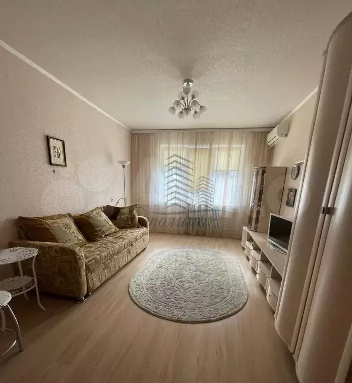 3-к. квартира, 64 м, 3/10 эт. - Фото 0