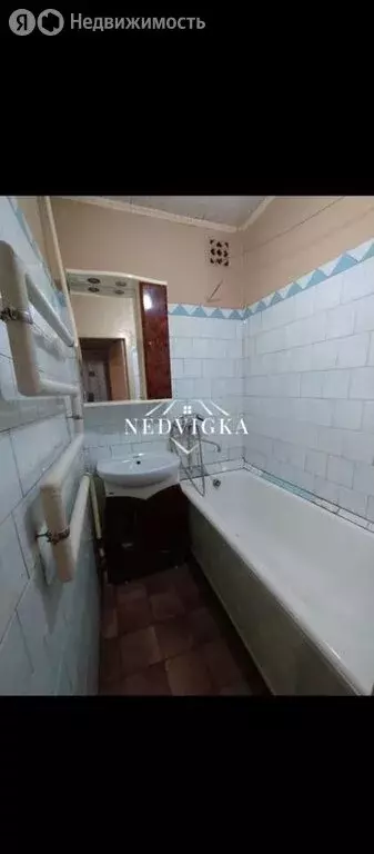 2-комнатная квартира: Мирный, улица Тихонова, 2 (43.3 м) - Фото 1