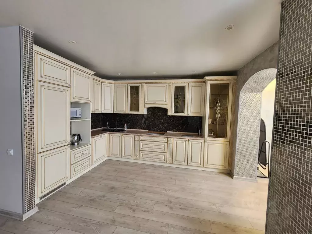 3-к кв. Калининградская область, Калининград Интернациональная ул., 70 ... - Фото 1