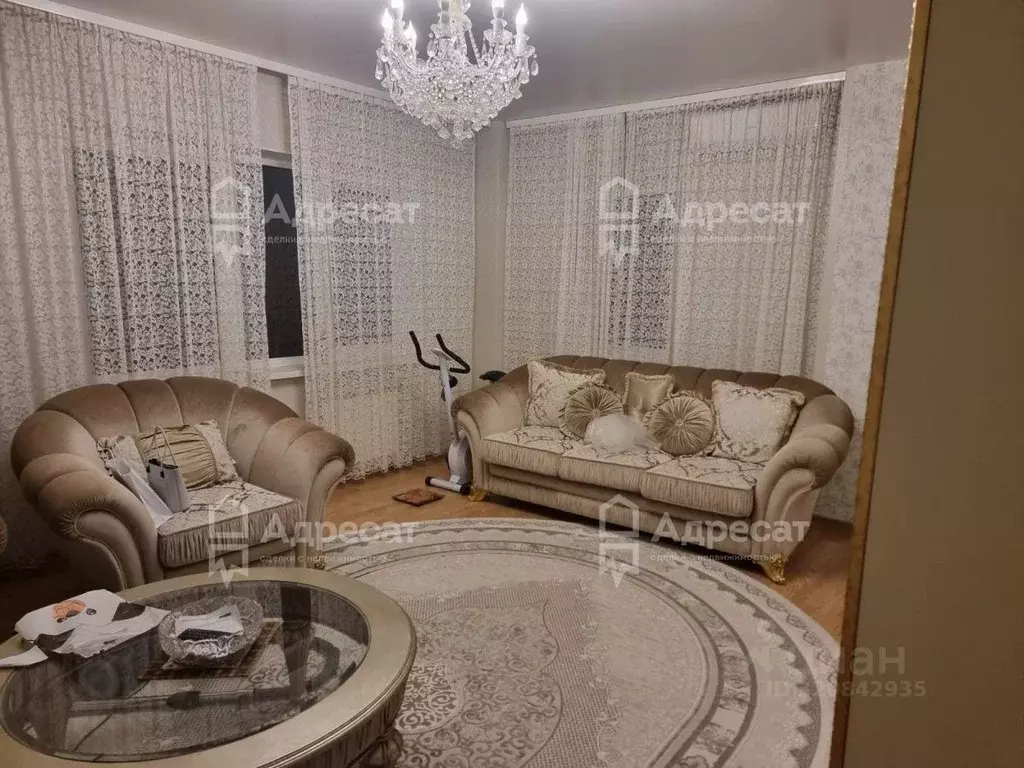 2-к кв. Волгоградская область, Волгоград Козловская ул., 37 (60.6 м) - Фото 0