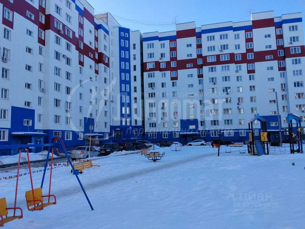 1-к кв. Курганская область, Курган Заозерный жилрайон, 5-й мкр, 17к4 ... - Фото 1