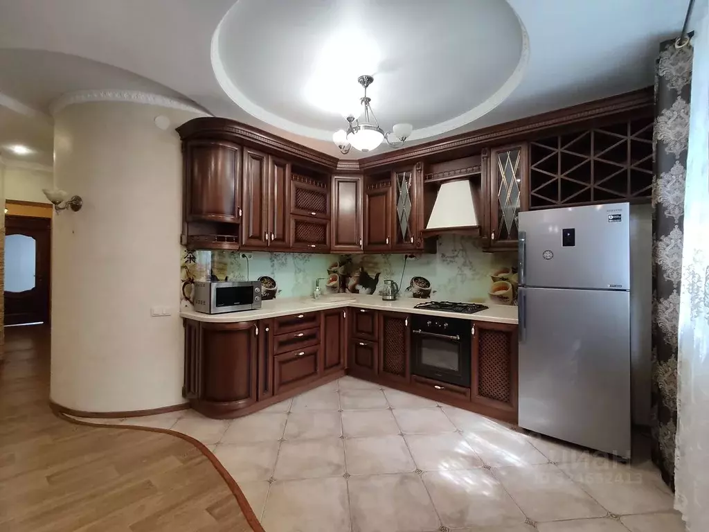 3-к кв. Омская область, Омск ул. Перелета, 32 (108.4 м) - Фото 1