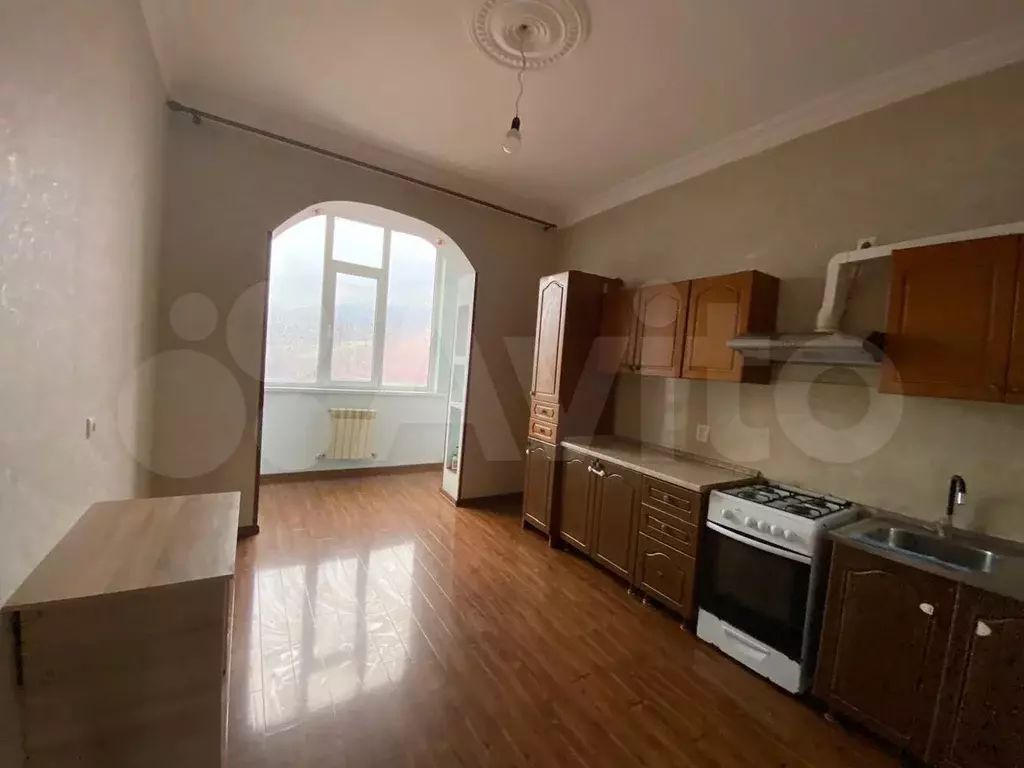 3-к. квартира, 90 м, 2/5 эт. - Фото 0