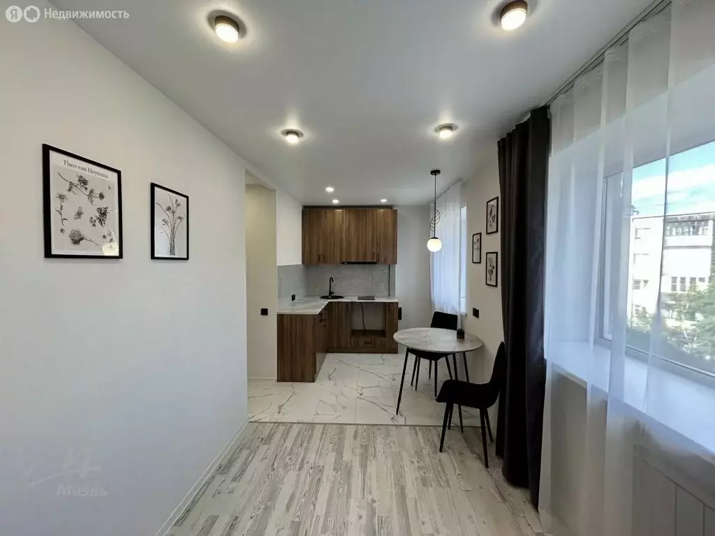 2-комнатная квартира: Барнаул, улица Профинтерна, 31 (31 м) - Фото 0