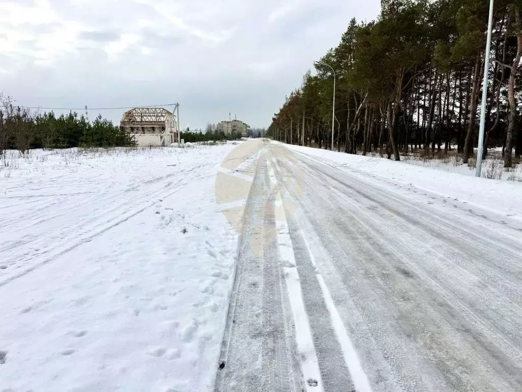 Участок в Белгородская область, Старый Оскол ул. Новаторов (15.0 сот.) - Фото 2