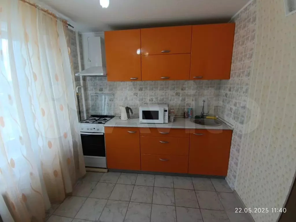 1-к. квартира, 38 м, 4/10 эт. - Фото 1