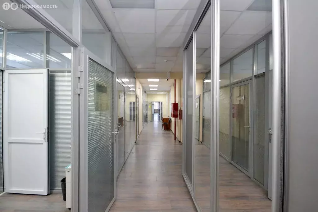 Торговая площадь (433.7 м) - Фото 1