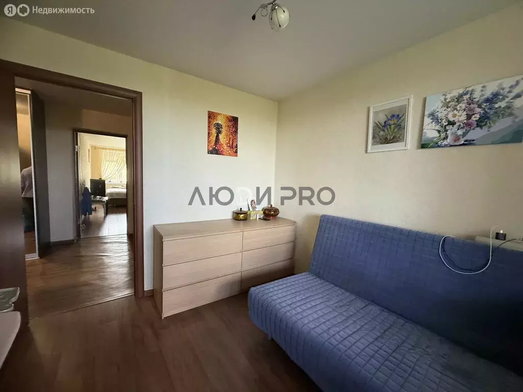 3-комнатная квартира: Уфа, проспект Октября, 180 (65 м) - Фото 1