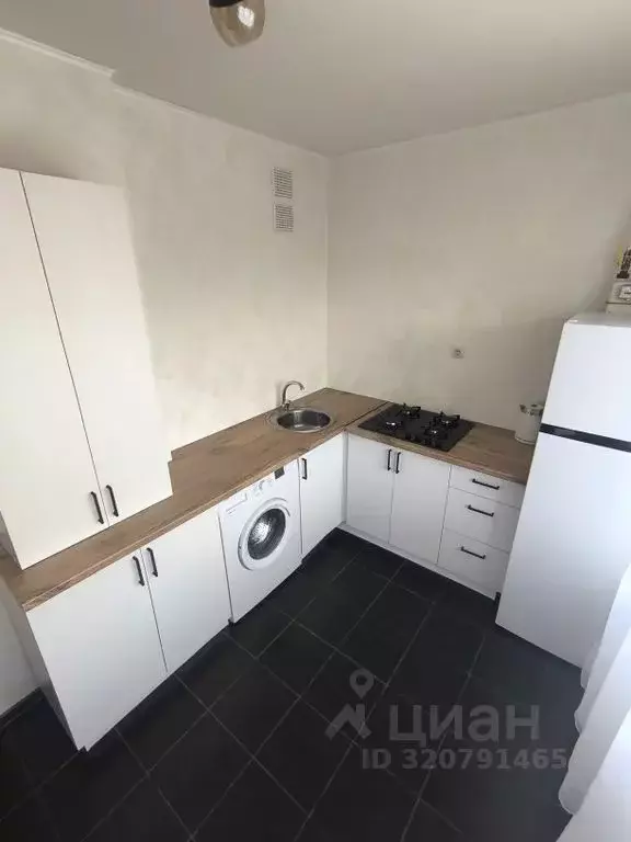 1-к кв. Смоленская область, Смоленск ул. Авиаторов, 7 (40.0 м) - Фото 0