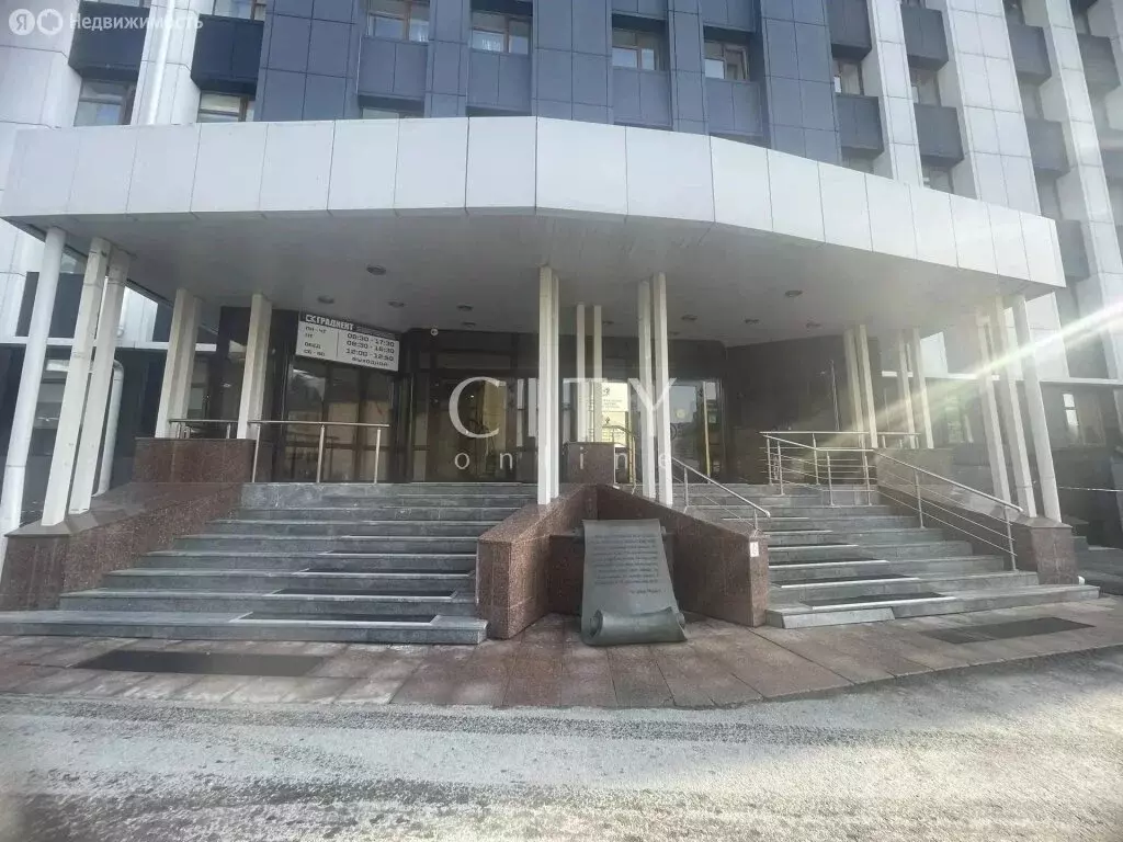 Офис (338 м) - Фото 1