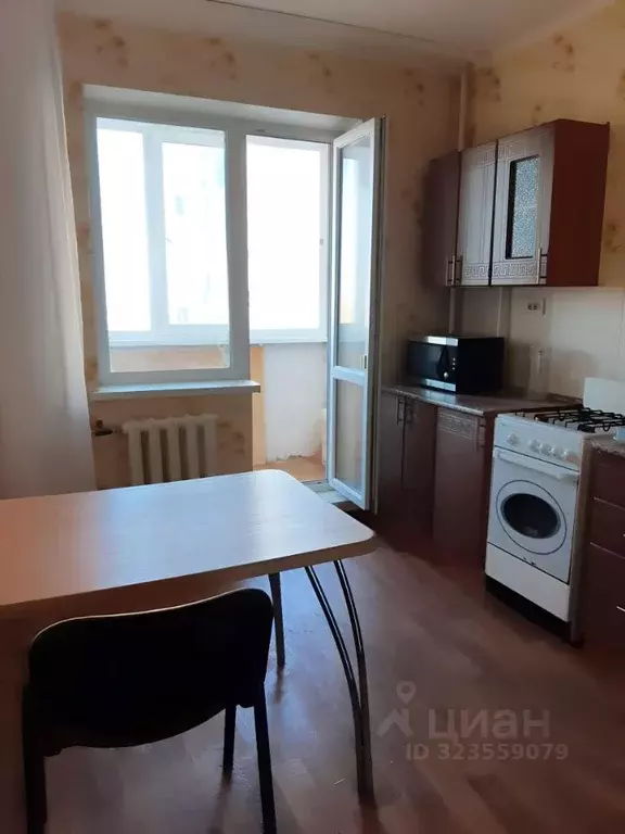 2-к кв. Саратовская область, Энгельс Пролетарская ул., 1 (52.5 м) - Фото 1