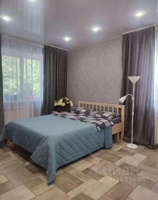 1-к кв. Псковская область, Псков ул. Максима Горького, 45 (37.0 м) - Фото 0