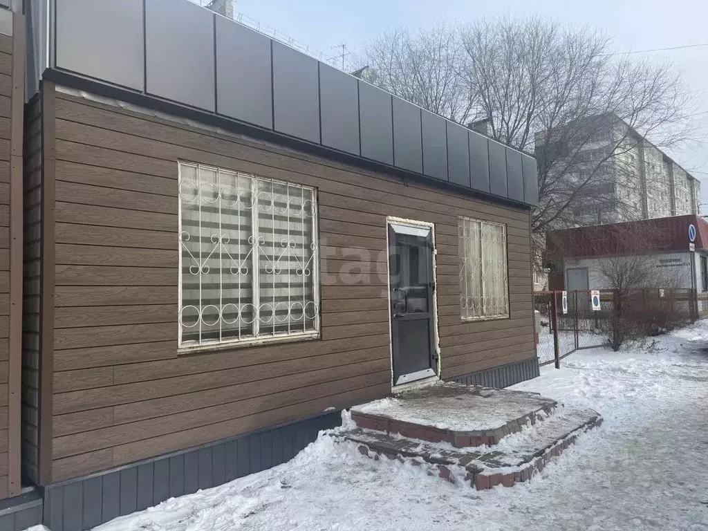 Торговая площадь в Алтай, Горно-Алтайск Коммунистический просп. (42 м) - Фото 1