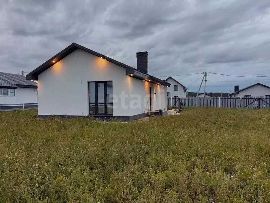 Дом в Башкортостан, Уфимский район, Таптыковский сельсовет, д. ... - Фото 2