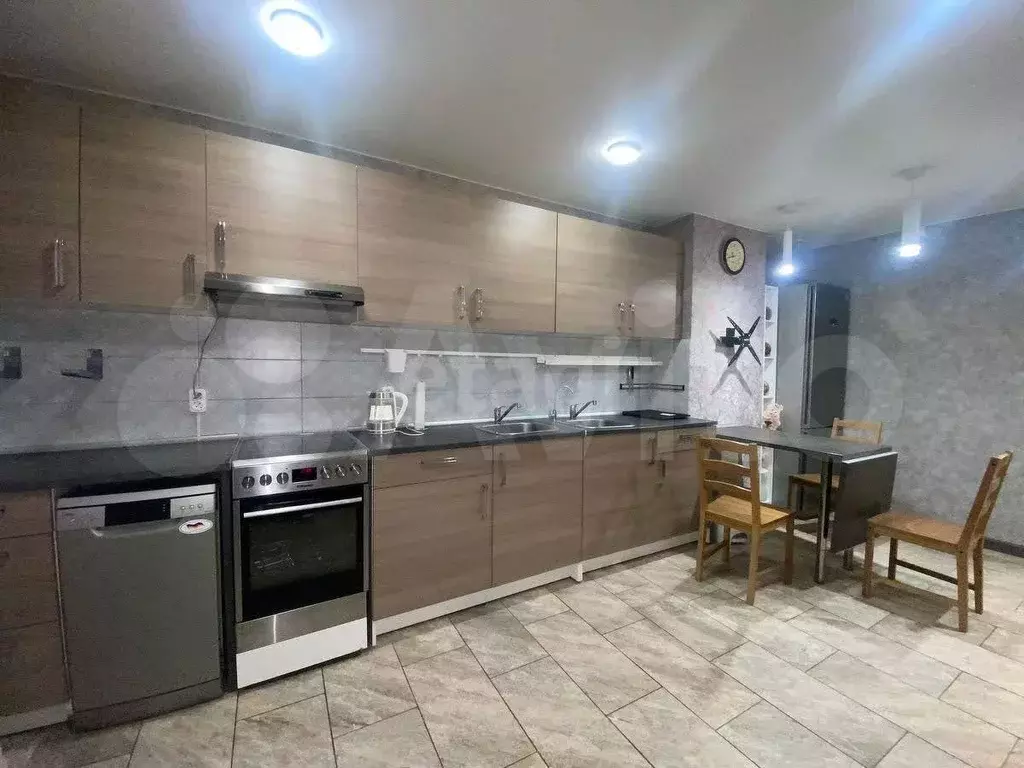3-к. квартира, 75 м, 2/28 эт. - Фото 1