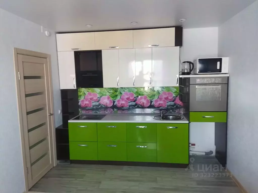 3-к кв. Алтайский край, Барнаул ул. Смирнова, 1А (56.0 м) - Фото 1