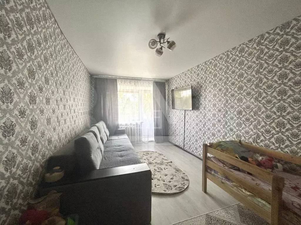 1-к. квартира, 30 м, 5/5 эт. - Фото 0