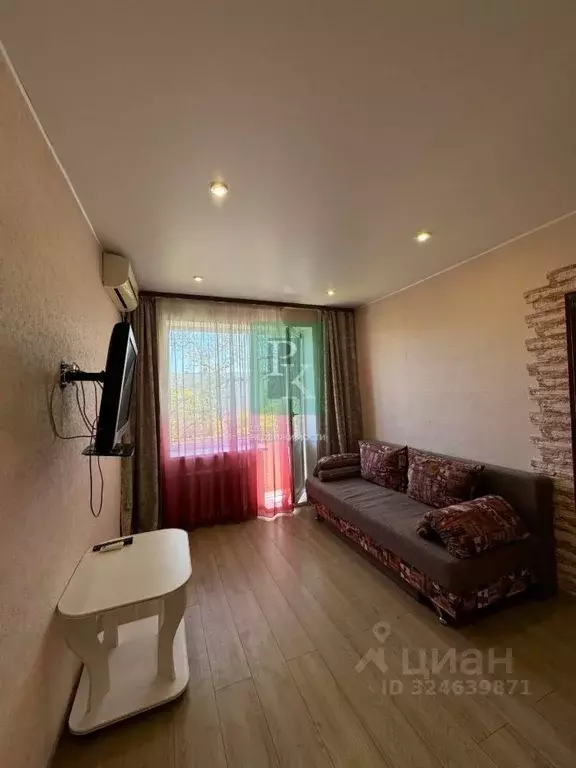 2-к кв. Севастополь ул. Надежды Краевой, 9 (42.8 м) - Фото 1