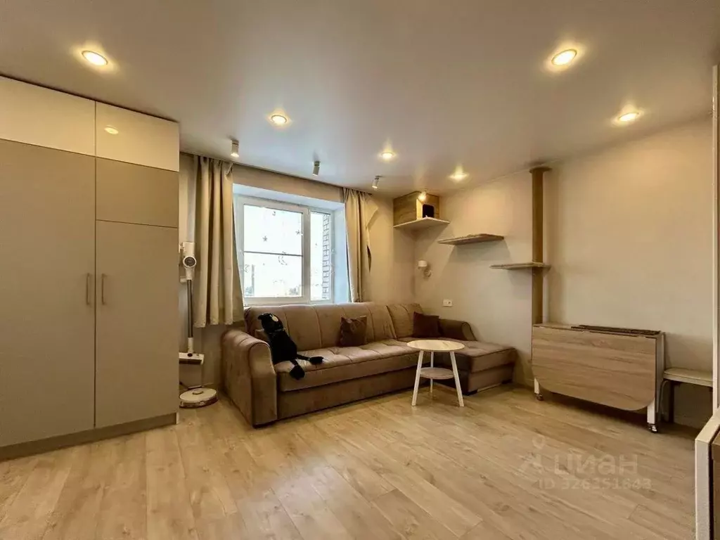 3-к кв. Санкт-Петербург Российский просп., 14 (74.8 м) - Фото 1