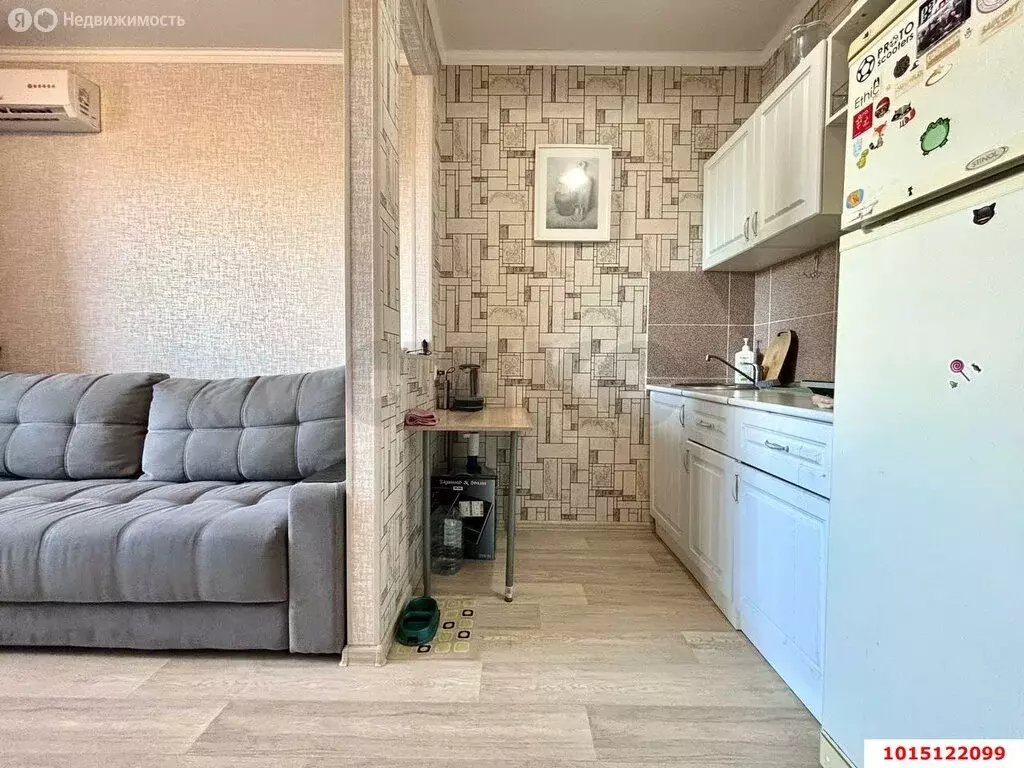 Квартира-студия: Краснодар, улица Автолюбителей, 1/3к1 (27 м) - Фото 0