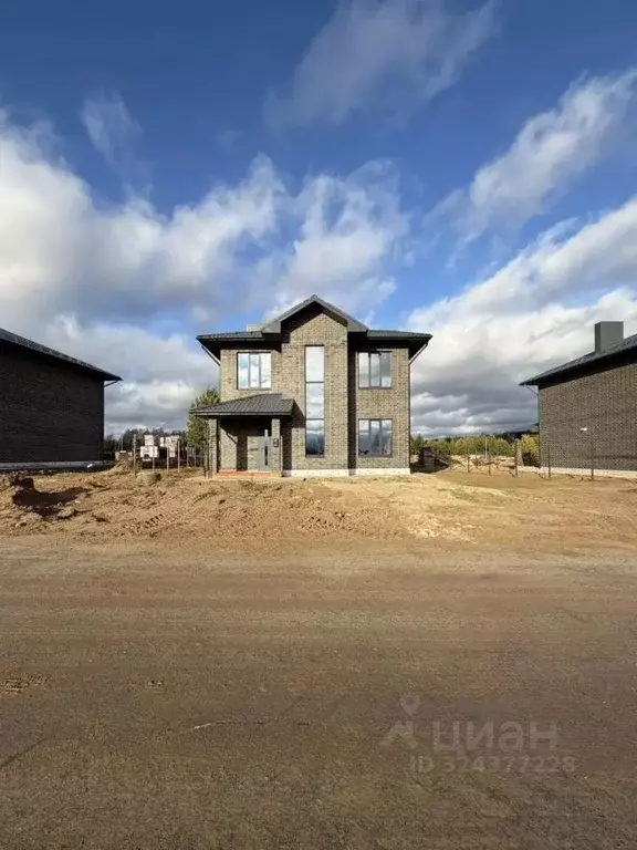 Коттедж в Татарстан, Казань ул. Замана (150 м) - Фото 1