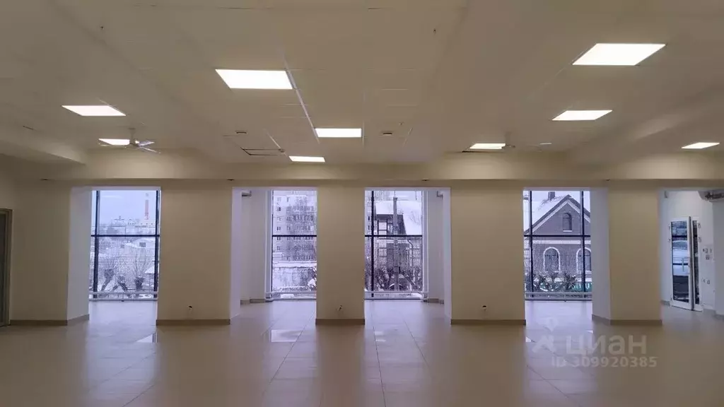 Офис в Кировская область, Киров ул. Розы Люксембург, 30 (90 м) - Фото 0