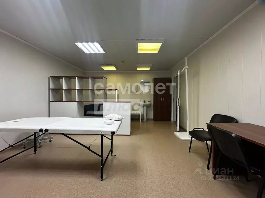 Офис в Челябинская область, Челябинск Свердловский просп., 8А (18 м) - Фото 1