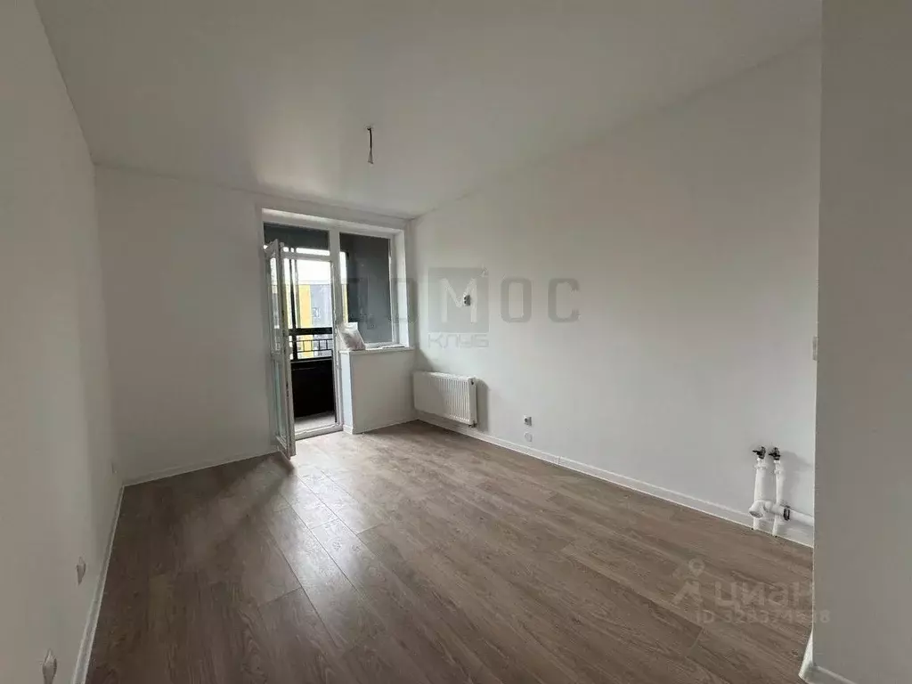 Студия Свердловская область, Екатеринбург ул. Учителей, 33/1 (19.0 м) - Фото 1