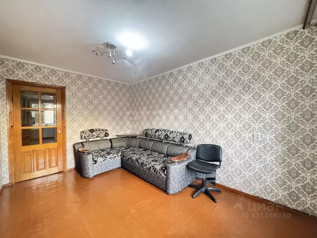 2-к кв. Карачаево-Черкесия, Черкесск ул. Горького, 4 (46.0 м) - Фото 1