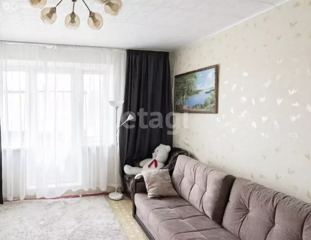 3-комнатная квартира: Миасс, проспект Макеева, 42 (65.9 м) - Фото 1