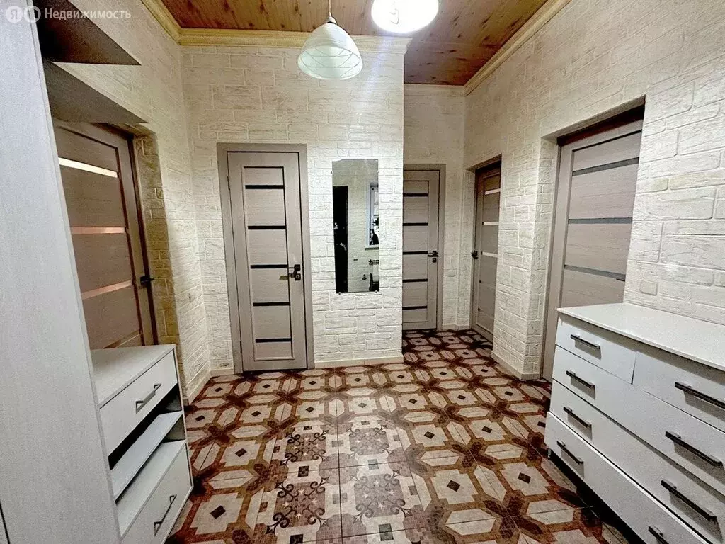 Дом в Наримановский район, поселок Наримановский, Наримановская улица, ... - Фото 2