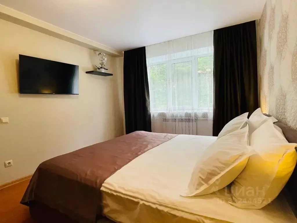 Комната Приморский край, Владивосток Посьетская ул., 38 - Фото 1